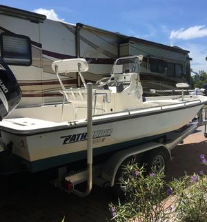 type of boat rental in Bradenton, FL