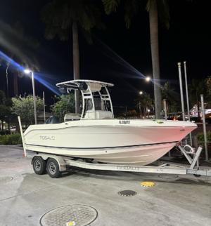make model boat rental in Lauderhill, Florida