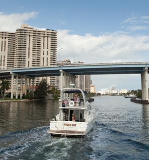 length make model boat rental Miami, 