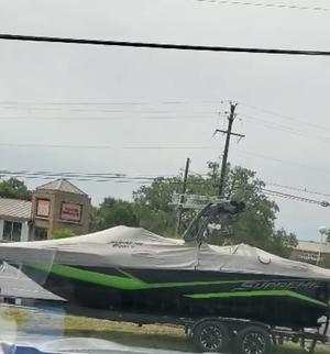 make model boat rental in Lago Vista, TX